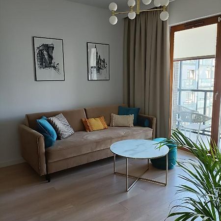 Apartament Zajezdnia Apartment Gdansk Ngoại thất bức ảnh