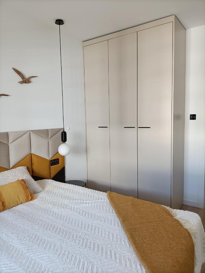 Apartament Zajezdnia Apartment Gdansk Ngoại thất bức ảnh