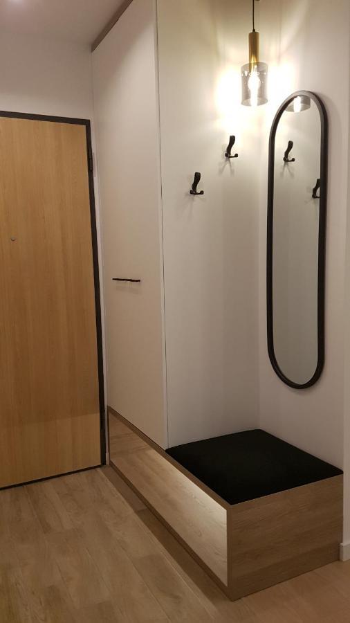 Apartament Zajezdnia Apartment Gdansk Ngoại thất bức ảnh